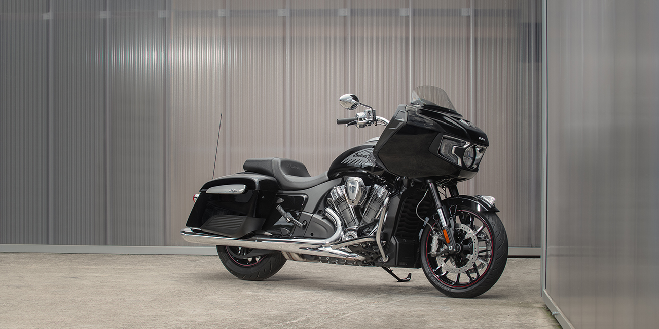 Indian Challenger Limited | Indian® Motorcycles - JP